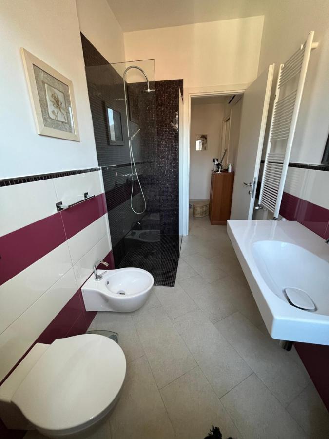 Casa Vacanza Le Mura La Spezia Esterno foto