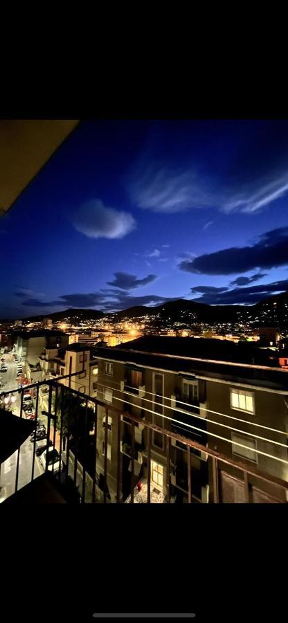 Casa Vacanza Le Mura La Spezia Esterno foto